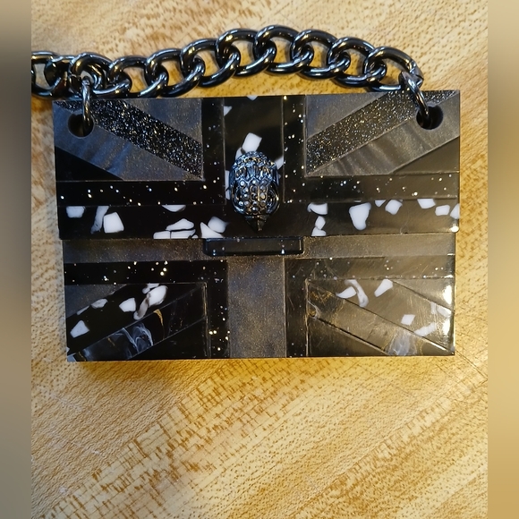 Kurt Geiger NWT/NIB Black & Silver Acrylic Keychain/Bag Charm - Picture 7 of 8